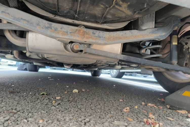 别克 英朗 2014款 XT 1.6L 自动时尚版局部细节9009