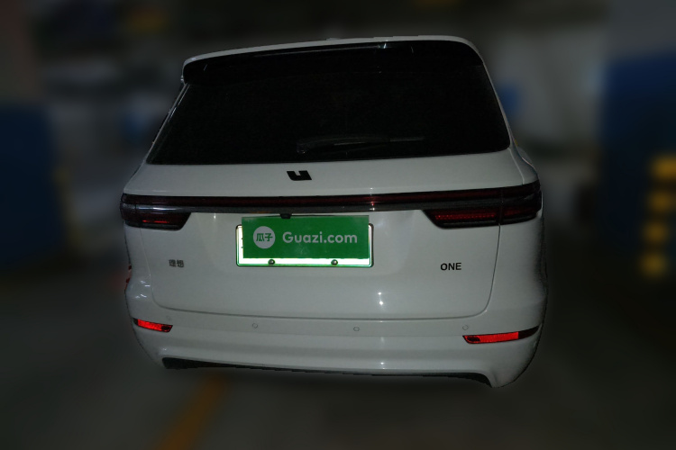 理想汽车 理想ONE 2020款 增程6座版车身外观6