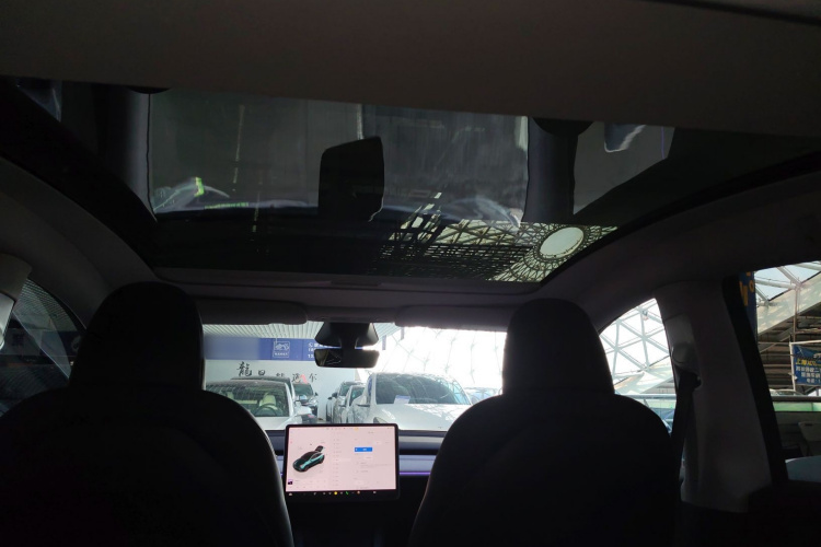 特斯拉 Model Y 2024款 后轮驱动版局部细节22