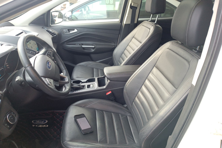 福特 翼虎 2017款 EcoBoost 245 四驱豪翼型局部细节19