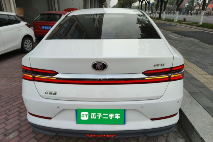 比亚迪 秦Pro 2020款 超越版 1.5TI 自动旗舰型车身外观6004