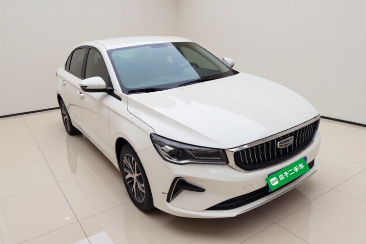 吉利汽车 帝豪 2023款 第4代冠军版 1.5L 手动豪华型车身外观3