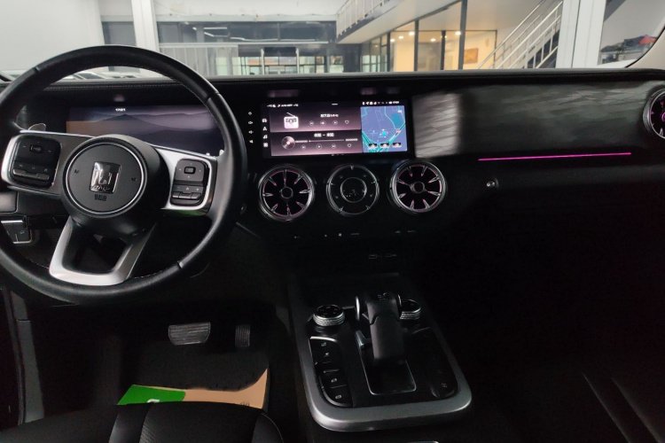 坦克300 2023款 2.0T 铁骑02中控内饰7003