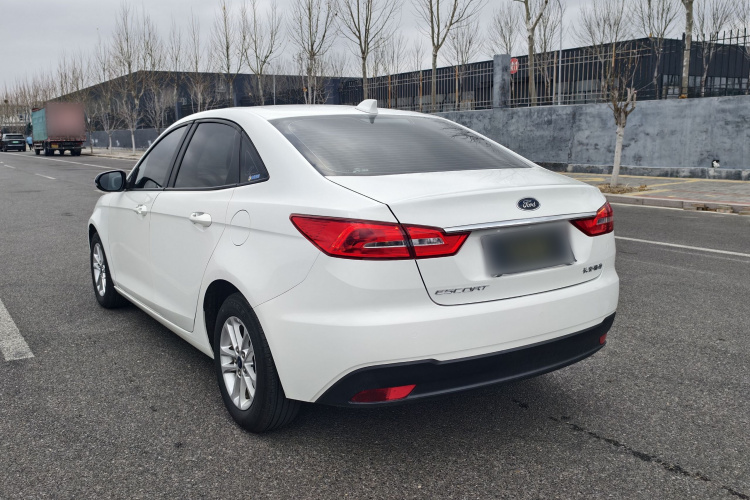 福特 福睿斯 2019款 改款 1.5L 自动质享型（胎压监测） 国VI车身外观6005