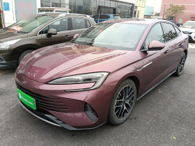 比亚迪 海豹 2023款 DM-i 1.5T 121km 旗舰型