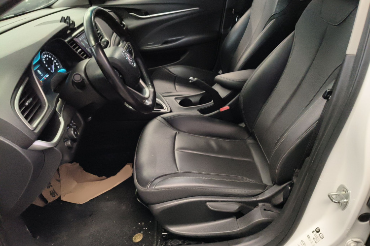 别克 英朗 2019款 18T 自动互联精英型 国VI中控内饰19