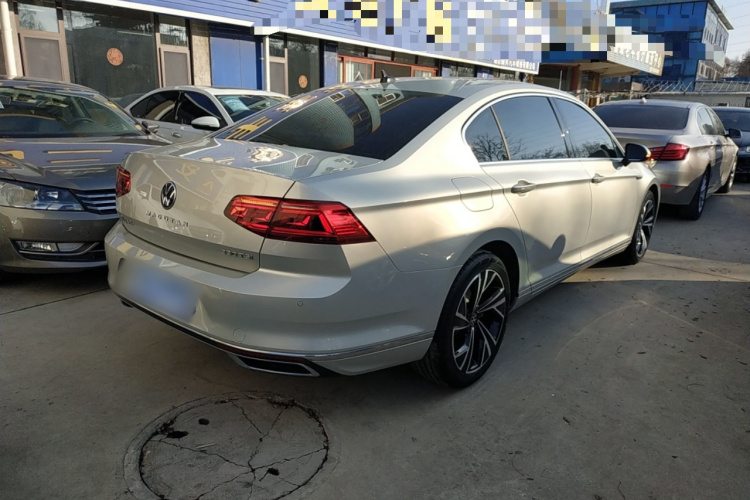 大众 迈腾 2020款 330TSI DSG 豪华型车身外观7