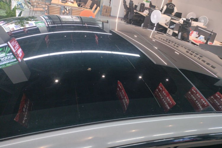 特斯拉 Model 3 2019款 标准续航后驱升级版局部细节57