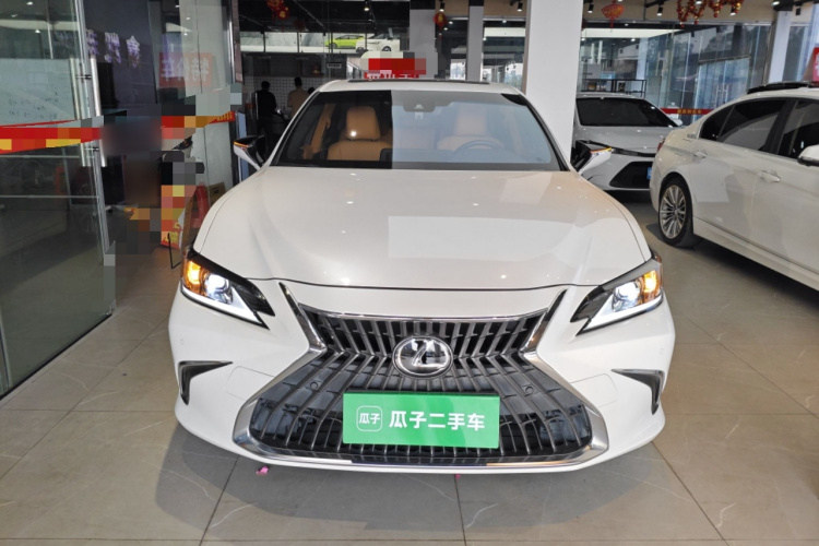 雷克萨斯ES 2022款 260 卓越版车身外观6001