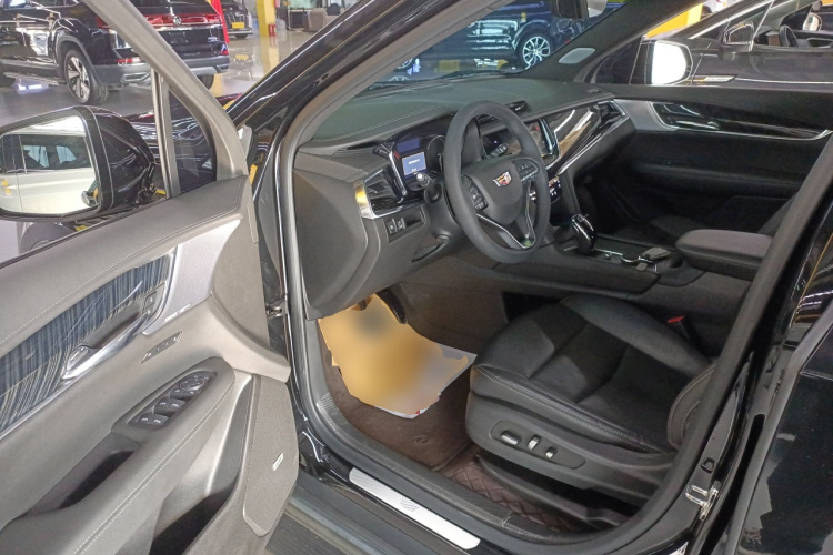 凯迪拉克XT6 2022款 2.0T 六座四驱豪华型中控内饰7003