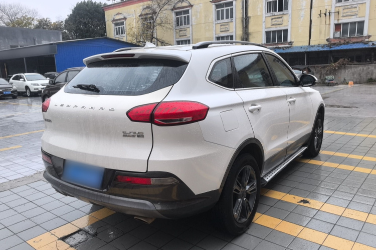 猎豹汽车 猎豹CS10 2016款 2.0T 自动领先型车身外观7