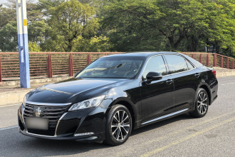 丰田 皇冠 2018款 2.0T 时尚版