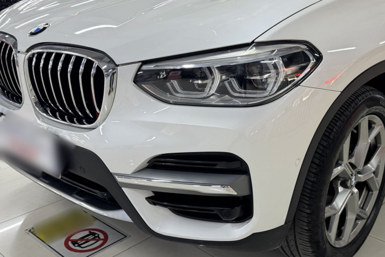 宝马X3 2020款 xDrive28i 豪华套装车身外观6008