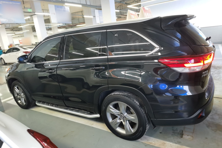 丰田 汉兰达 2018款 2.0T 四驱豪华版 7座 国V车身外观4