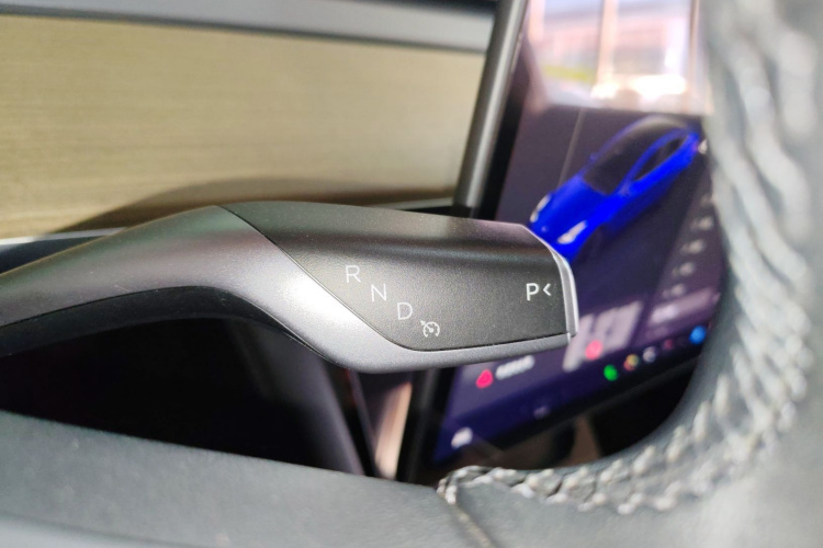 特斯拉 Model Y 2022款 改款 后轮驱动版局部细节18