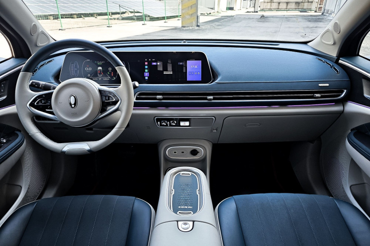 欧拉好猫 2023款 401km标准续航 豪华型 磷酸铁锂中控内饰7003