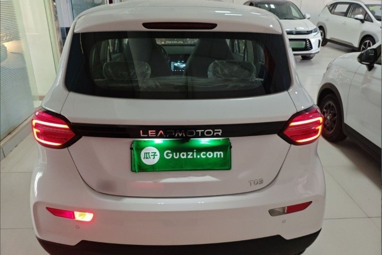 零跑汽车 零跑T03 2024款 200轻享版车身外观6004