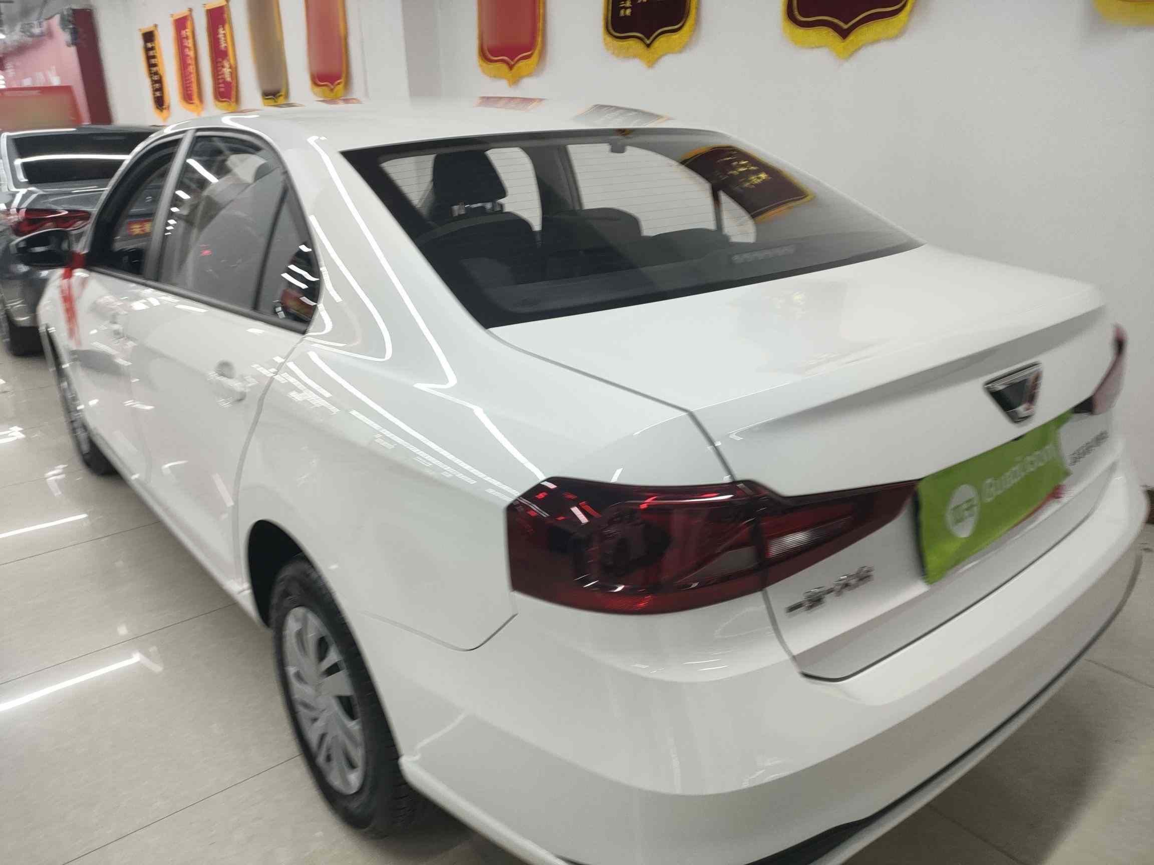 捷达VA3 2024款 1.5L 手动进取版(3)