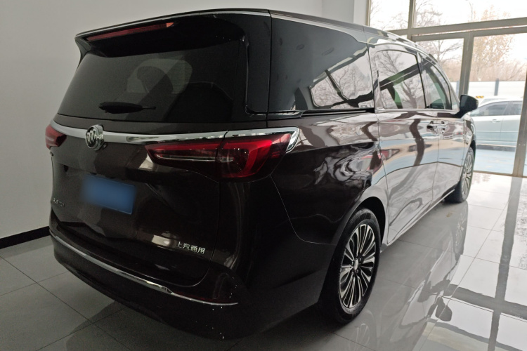 别克GL8 2020款 ES陆尊 653T 豪华型车身外观7