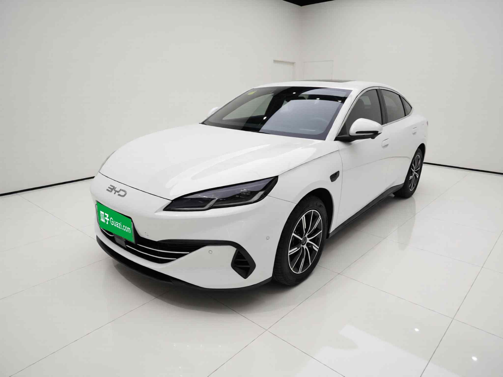 比亚迪 海豹06新能源 2025款 DM-i 智驾版 120KM尊享型(2)