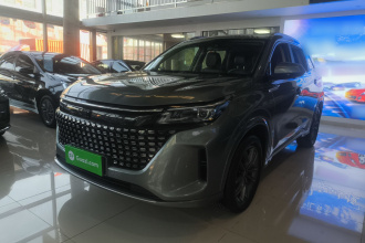 蓝电E5 2024款 荣耀版 100KM尊享型 7座