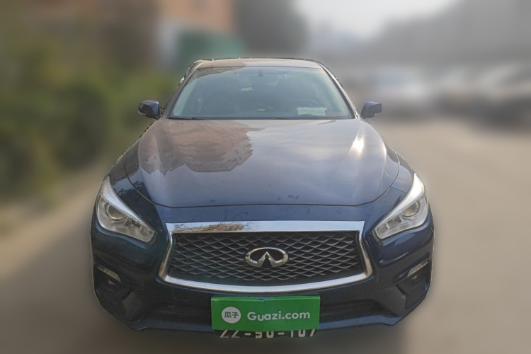 英菲尼迪Q50L 2018款 2.0T 舒适版 国VI车身外观2