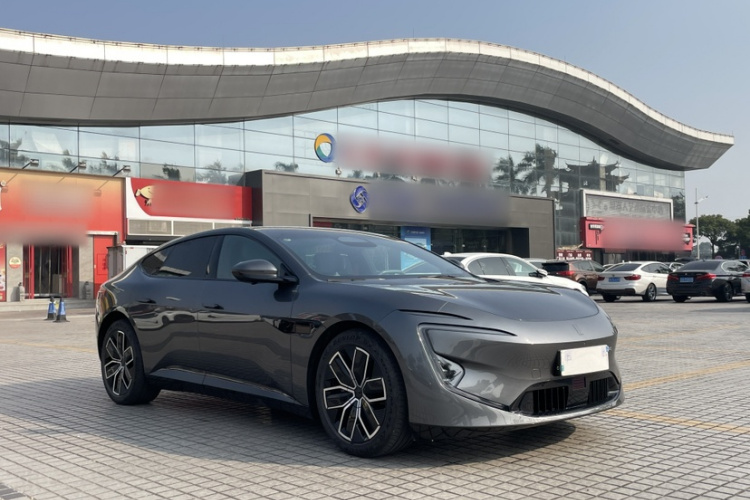 阿维塔12 2024款 700 三激光后驱奢享版车身外观6001