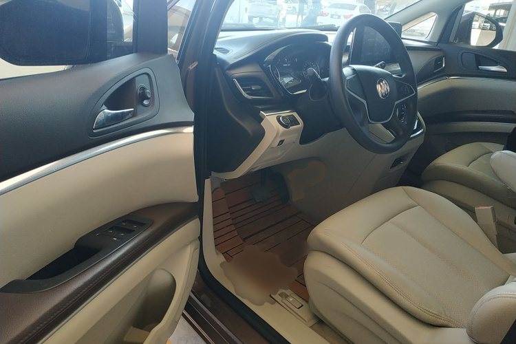 别克GL8 2021款 陆上公务舱 652T 舒适型中控内饰7003