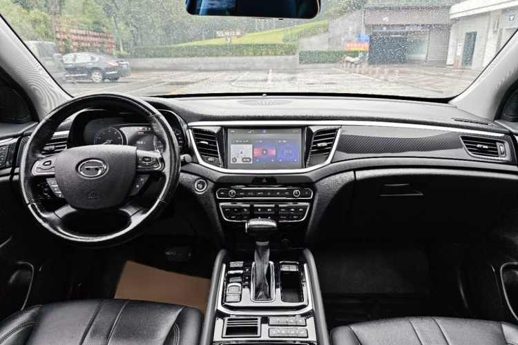 广汽传祺 传祺GS7 2017款 320T 两驱豪华智联型局部细节14