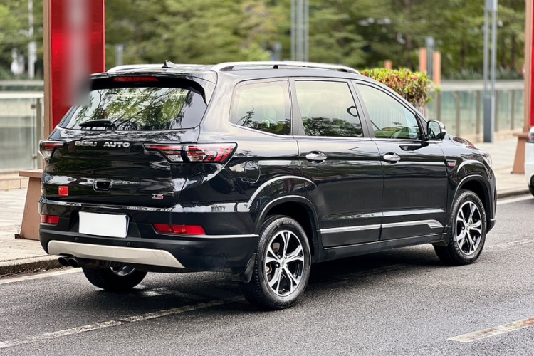 比速汽车 比速T5 2017款 1.5T 自动尊贵型车身外观6008