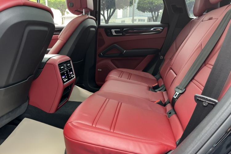 保时捷 2019款 Cayenne 3.0T中控内饰7009