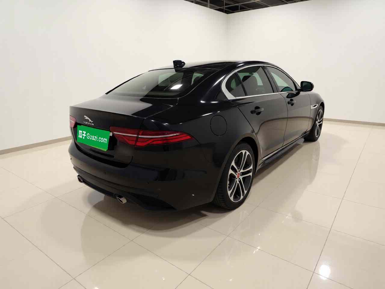捷豹XEL 2024款 2.0T 250PS R-DYNAMIC S进取运动版(5)