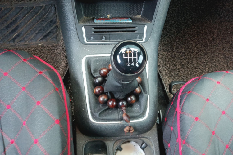 大众 途观 2015款 1.4TSI 手动两驱蓝驱版局部细节18