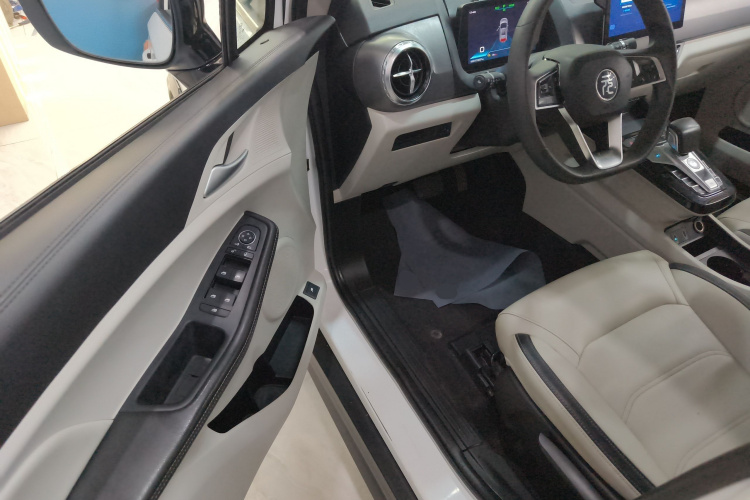 比亚迪 元Pro 2021款 401KM 豪华型中控内饰20