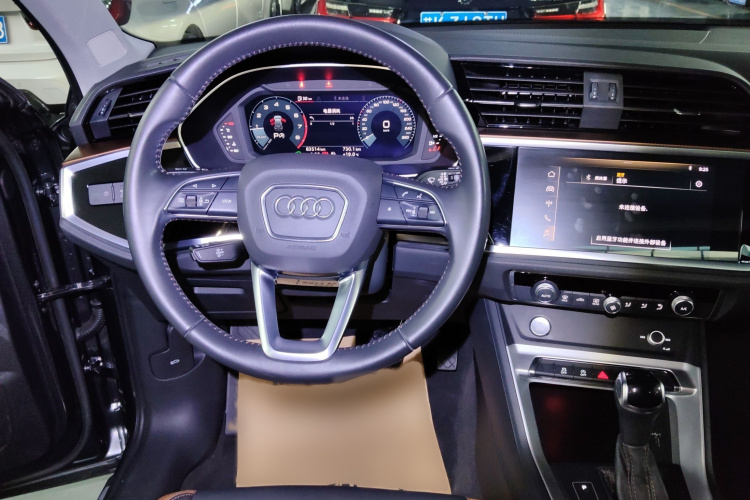 奥迪Q3 2020款 40 TFSI 时尚致雅型局部细节13
