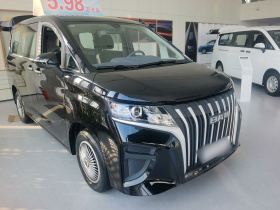 BAW北汽制造 锐胜王牌M7 2025款 1.6L 手动标轴舒适型 5座