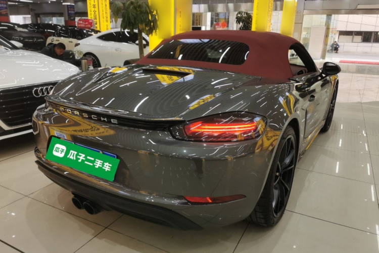 保时捷718 2020款 Boxster 2.0T车身外观7