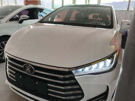 比亚迪 宋MAX 2017款 1.5T 自动智联精英型 7座