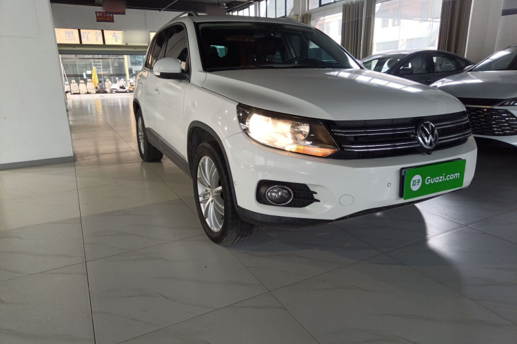 大众 Tiguan 2015款 2.0TSI 舒适版车身外观3