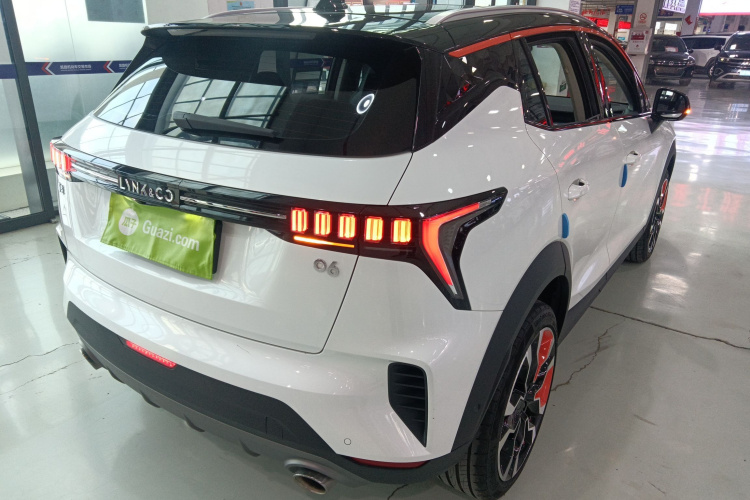 领克06 2020款 1.5T 耀Halo车身外观7