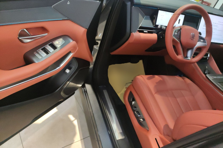 比亚迪 唐L 2025款 EV 600KM四驱激光雷达旗舰型中控内饰20