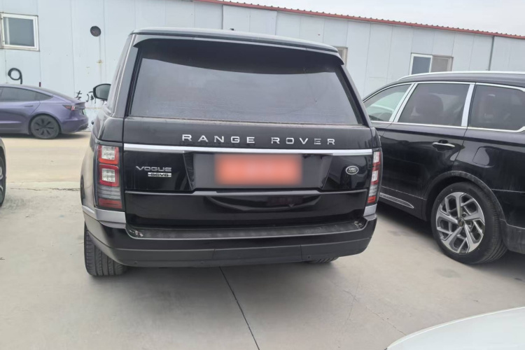 路虎 揽胜 2016款 3.0 SC V6 Vogue局部细节23