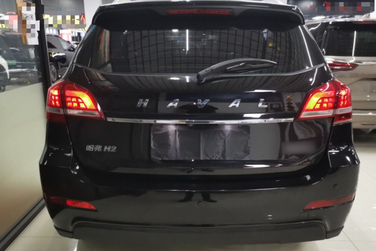 哈弗H2 2018款 创享版 红标 1.5T 双离合两驱智尚型车身外观6