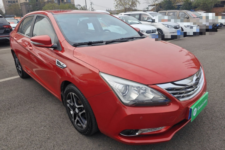 比亚迪G5 2014款 1.5TID 自动旗舰型车身外观3