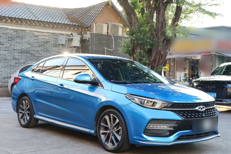 奇瑞 艾瑞泽GX 2019款 Pro 1.5T CVT睿色版 国VI车身外观6004