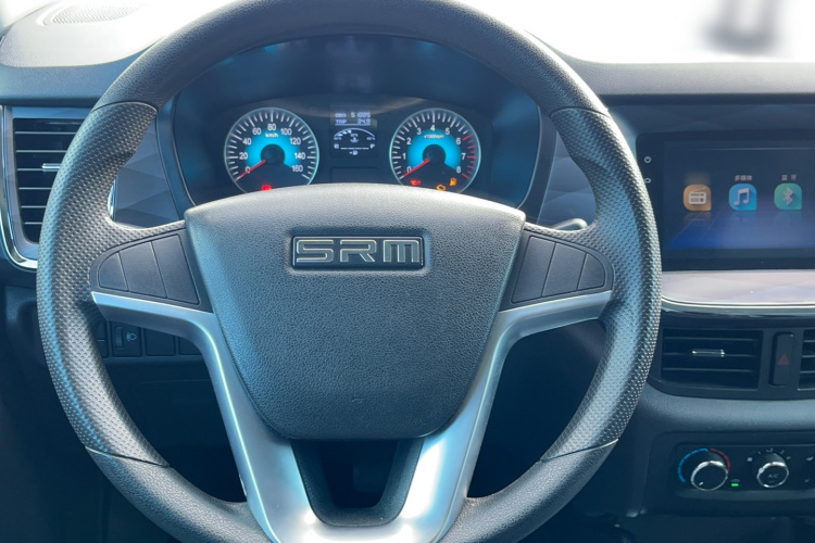 金杯 金海狮 2021款 1.5L 客车旅行狮中央空调版 9座局部细节13