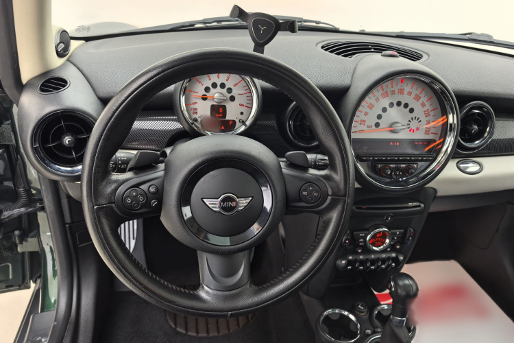 MINI 2011款 1.6T COOPER S局部细节13