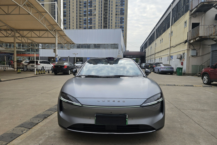 鸿蒙智行 智界S7 2024款 Max 后驱长航智驾版车身外观6002