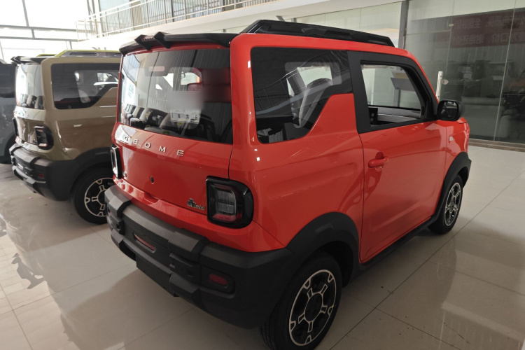 吉利银河 2025款 210km 熊猫骑士车身外观6005