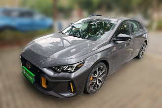 广汽传祺 影豹 2021款 270T DCT J15版